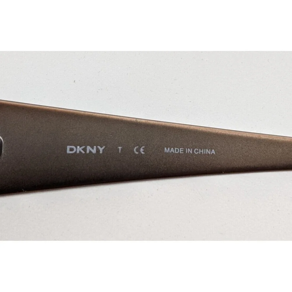 Dkny almost excellent